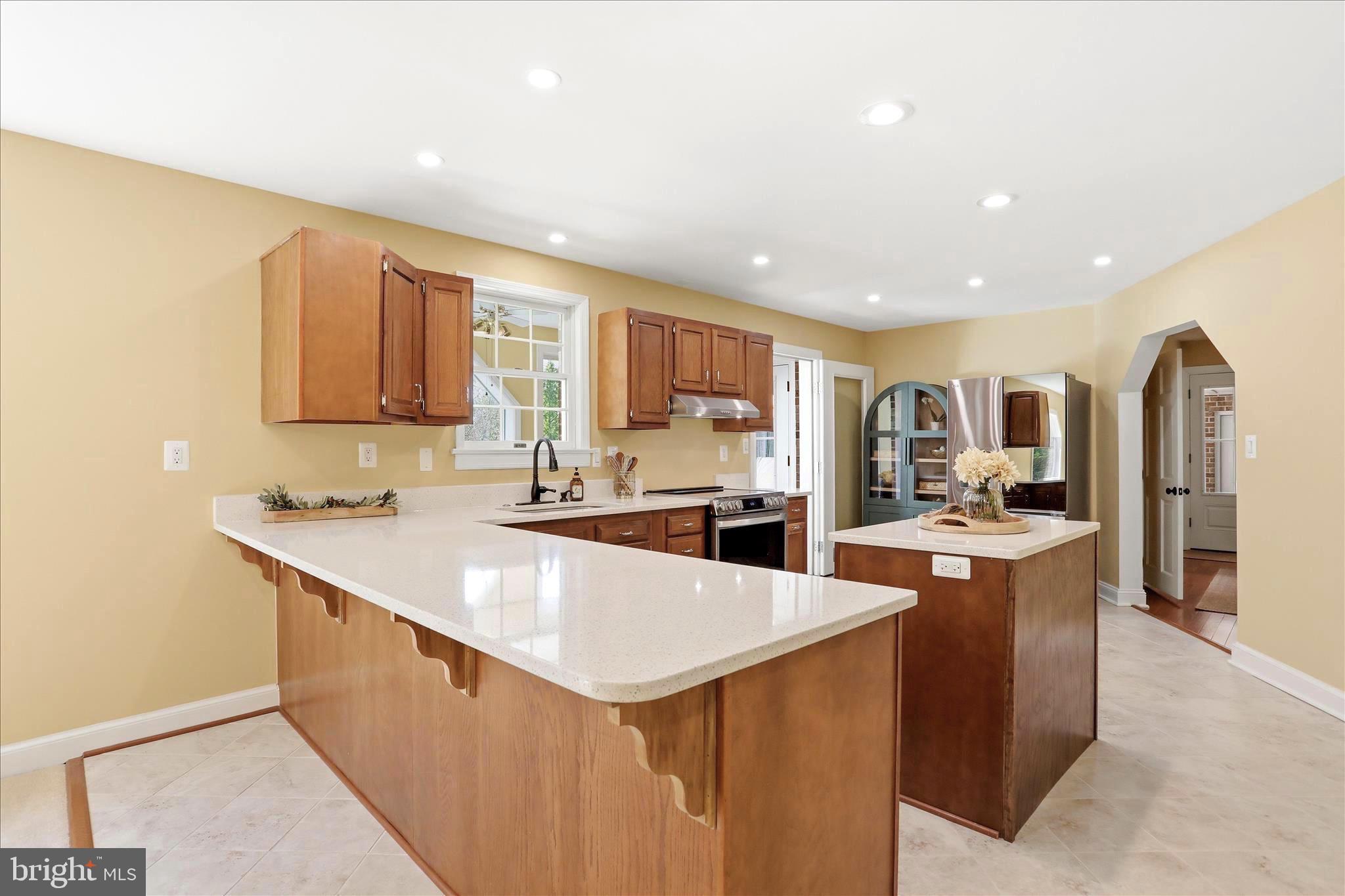 1758 Earle Road Charles Town, WV 25414 - Photo 20 of 79 Kitchen