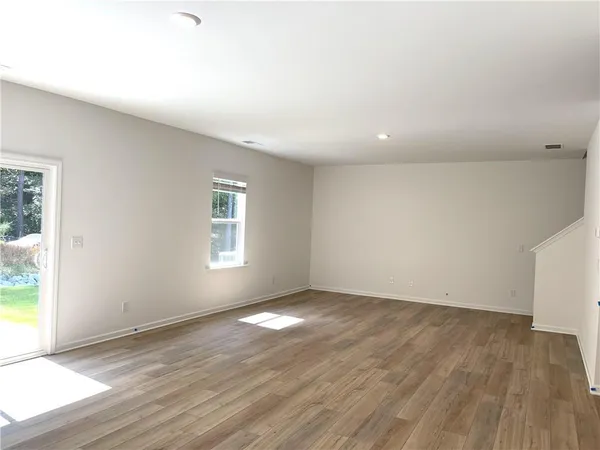 $2,200 | 290 Rivulet Drive, Dallas, GA 30132