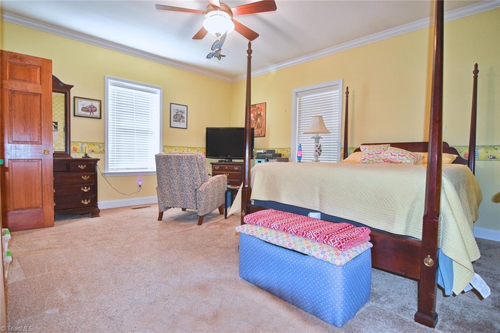 8621 Lasater Road Clemmons, NC 27012 - Photo 28 of 42 Gallery Image 28