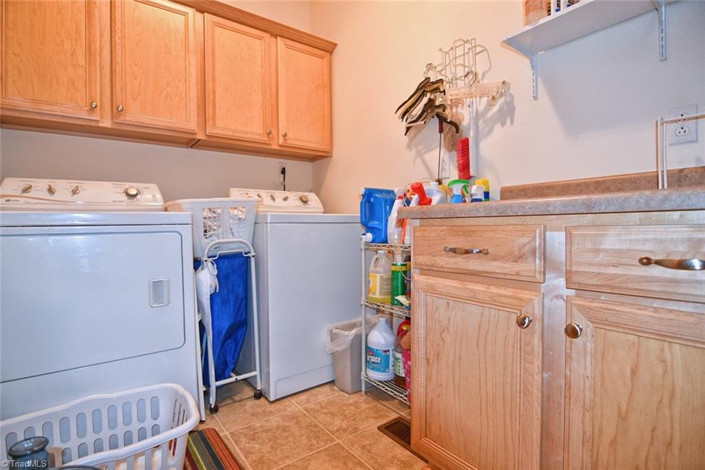 8621 Lasater Road Clemmons, NC 27012 - Photo 32 of 42 Gallery Image 32