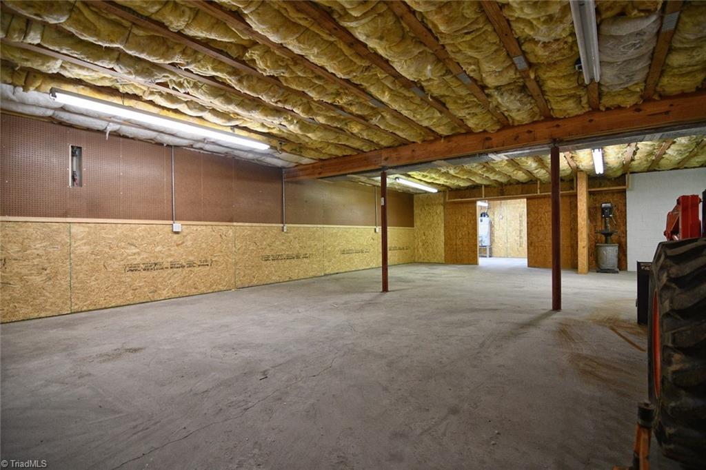 8621 Lasater Road Clemmons, NC 27012 - Photo 34 of 42 Gallery Image 34
