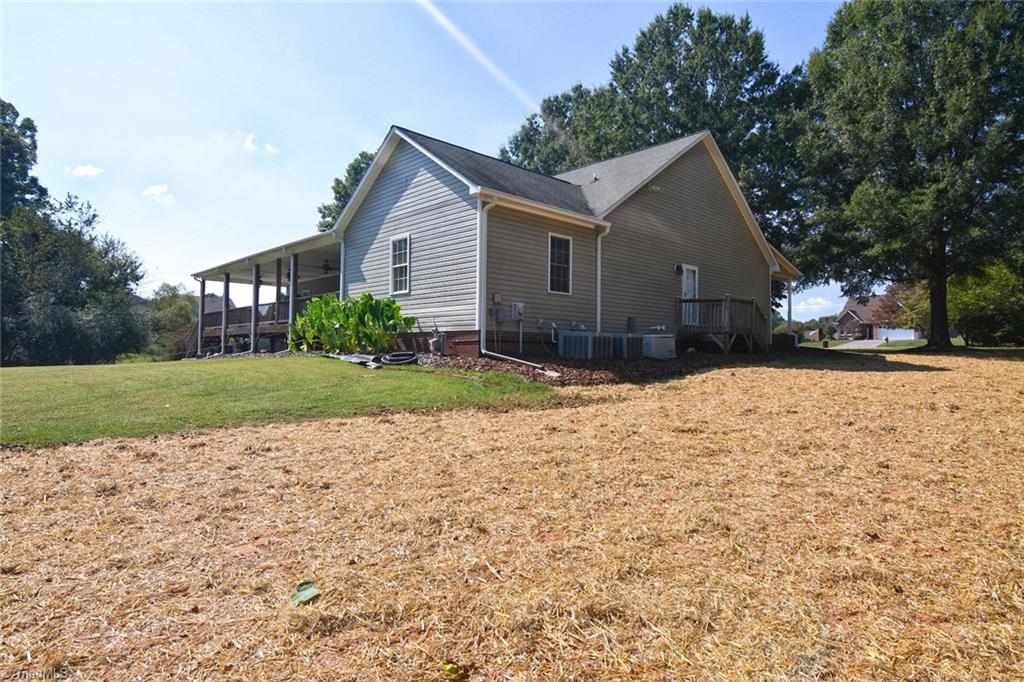 8621 Lasater Road Clemmons, NC 27012 - Photo 40 of 42 Gallery Image 40