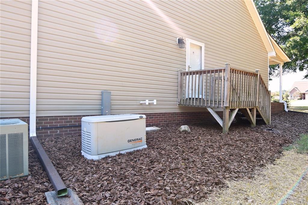 8621 Lasater Road Clemmons, NC 27012 - Photo 41 of 42 Gallery Image 41