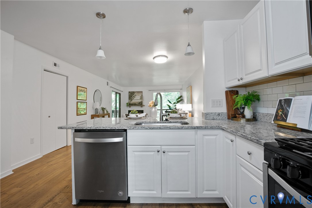 10246 Iron Mill Road Richmond, VA 23235 - Photo 7 of 33 Gallery Image 7