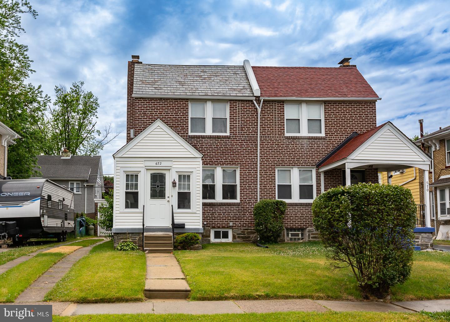 672 Rose Street Lansdowne, PA 19050 - Photo 2 of 30