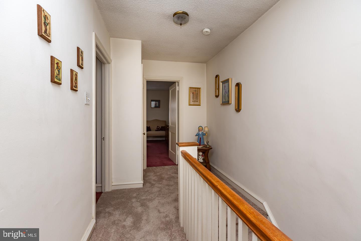 672 Rose Street Lansdowne, PA 19050 - Photo 26 of 30 Hallway