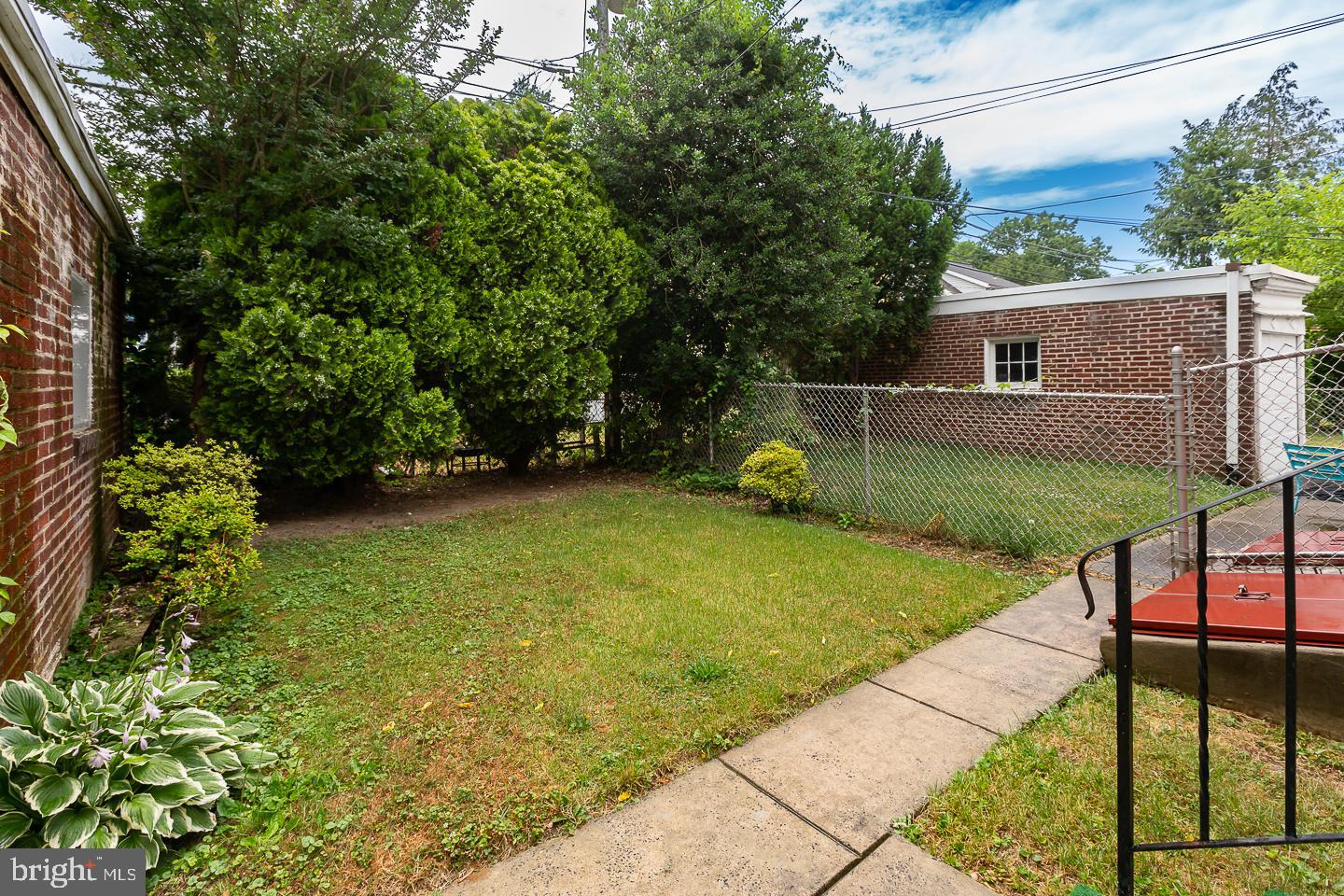 672 Rose Street Lansdowne, PA 19050 - Photo 29 of 30 Backyard