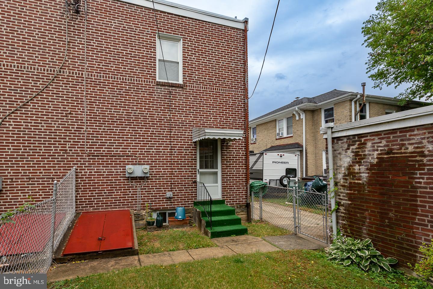 672 Rose Street Lansdowne, PA 19050 - Photo 30 of 30 Back of house