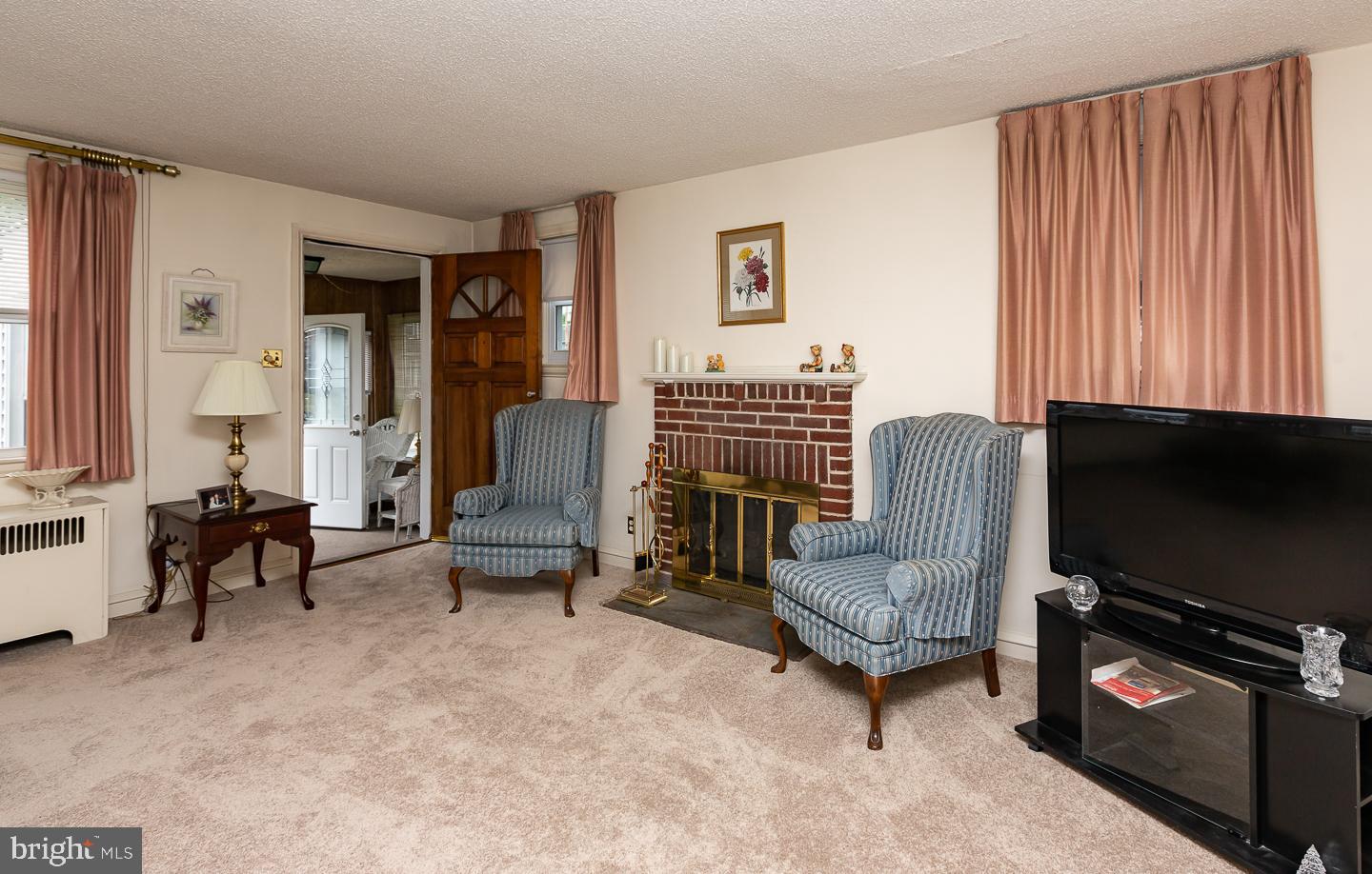 672 Rose Street Lansdowne, PA 19050 - Photo 7 of 30