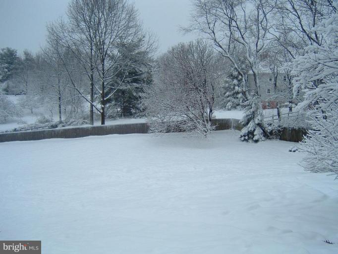 15809 White Rock Road Gaithersburg, MD 20878 - Photo 24 of 30 Winter Wonderland