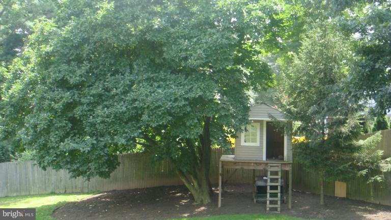 15809 White Rock Road Gaithersburg, MD 20878 - Photo 7 of 30 Exterior #2
