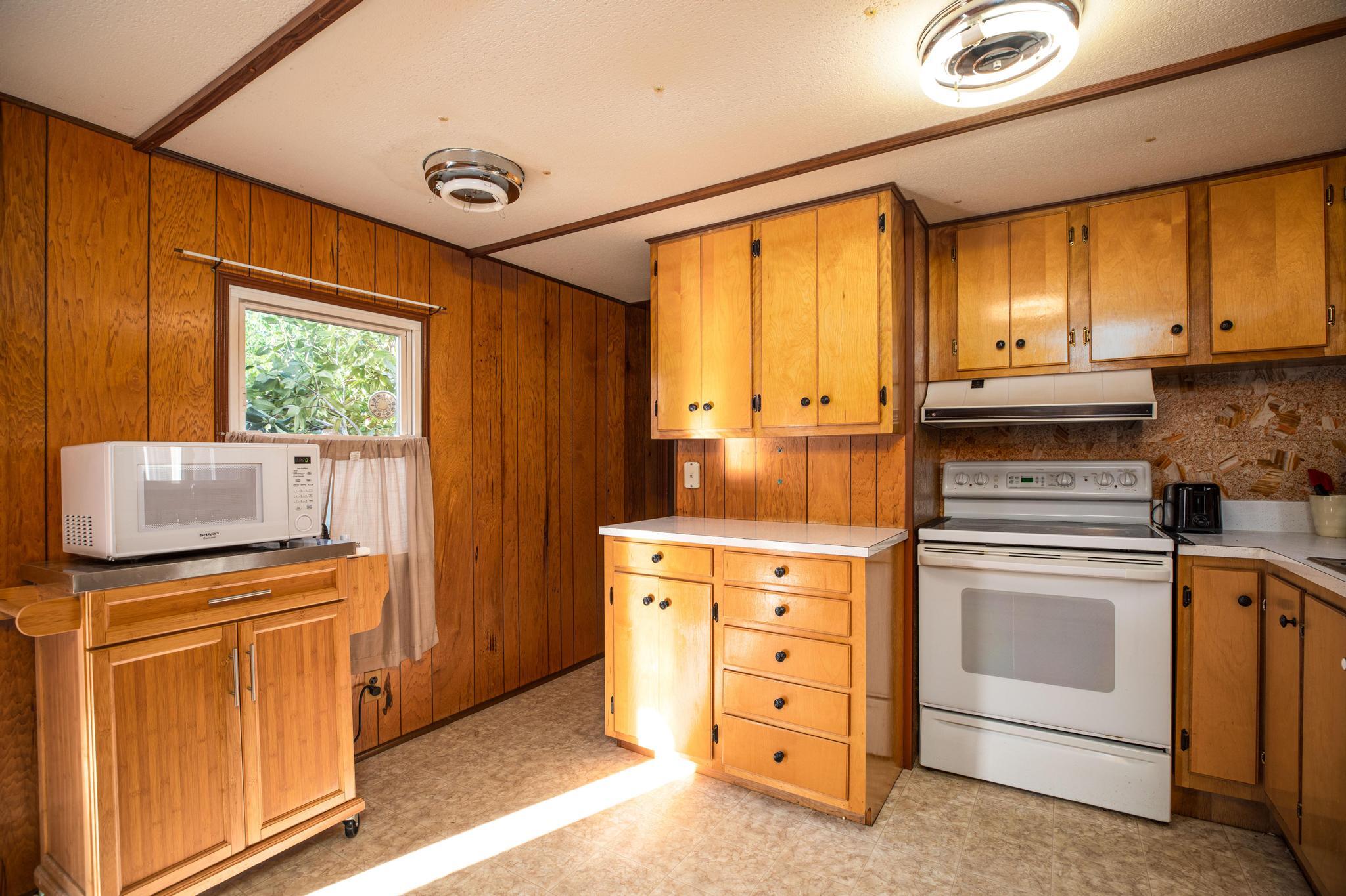 16 E Road North Berwick, ME 03906 - Photo 13 of 26 227A0076-Edit