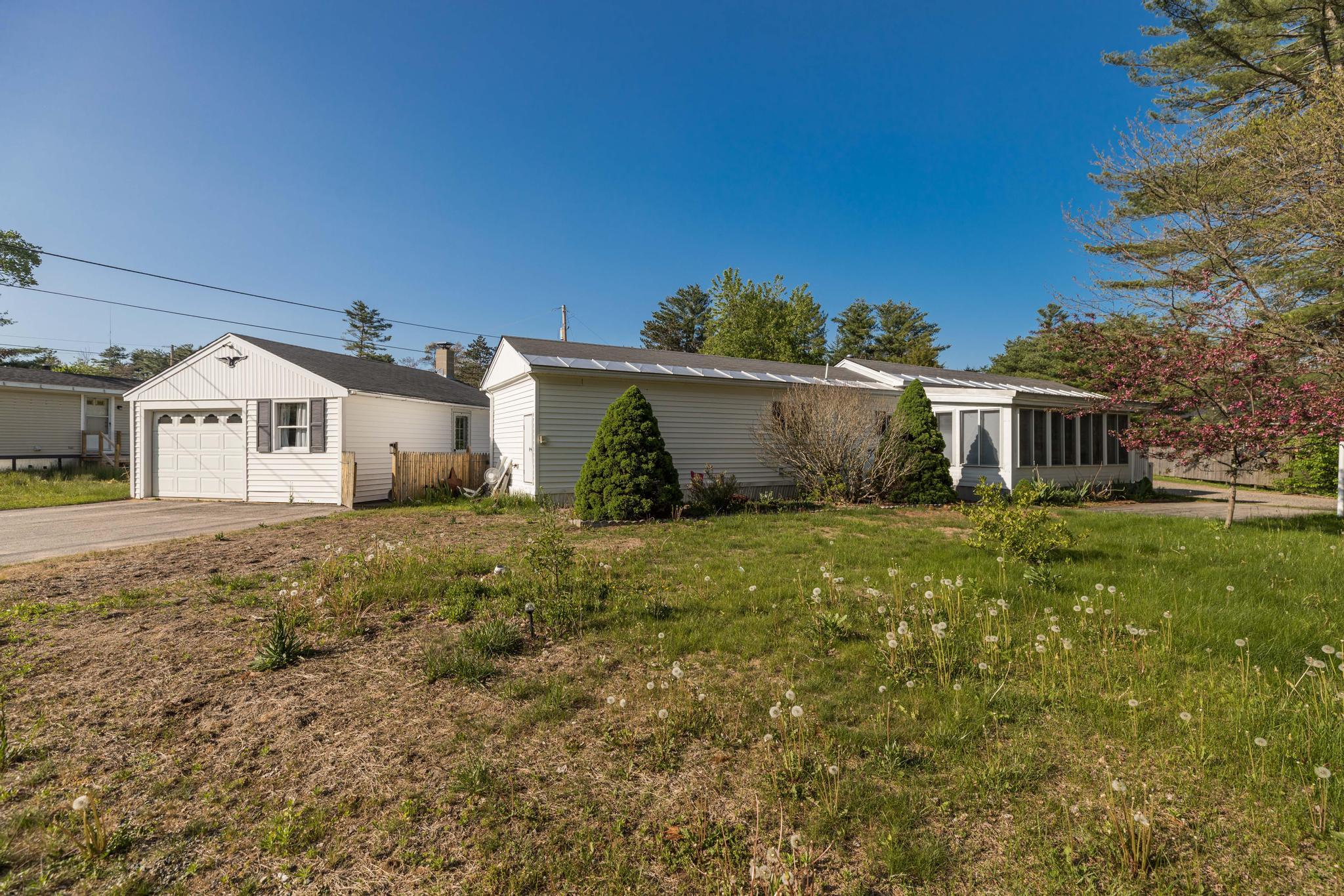 16 E Road North Berwick, ME 03906 - Photo 2 of 26 227A0003