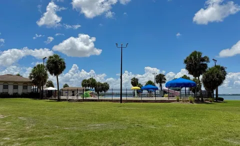 $395,000 | 315 South Bermuda Boulevard, Tampa, FL 33605