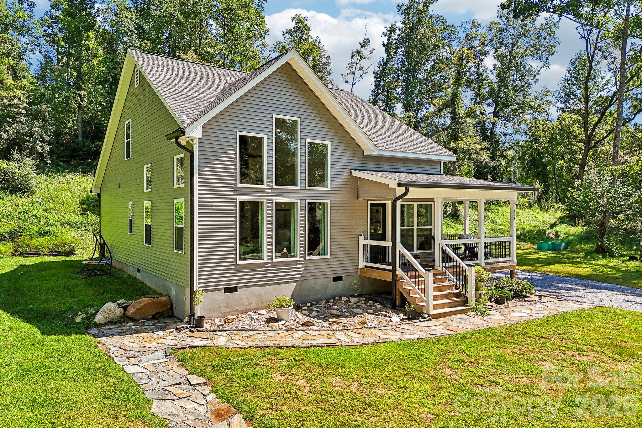 224 Carpenter Road Marion, NC 28752 - Photo 3 of 43 Gallery Image 3