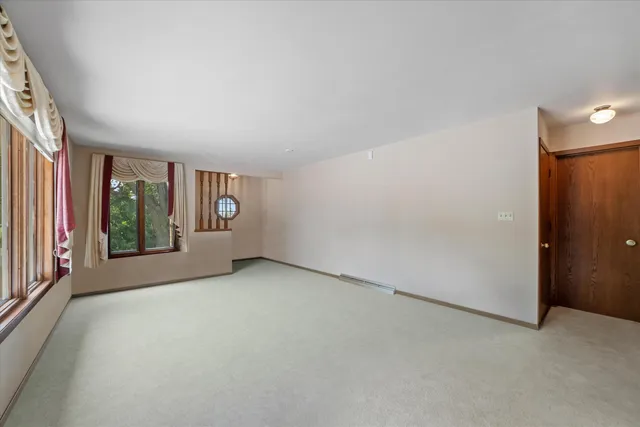 $1,399,900 | N4554 Lakeview Road, Hustisford, WI 53034