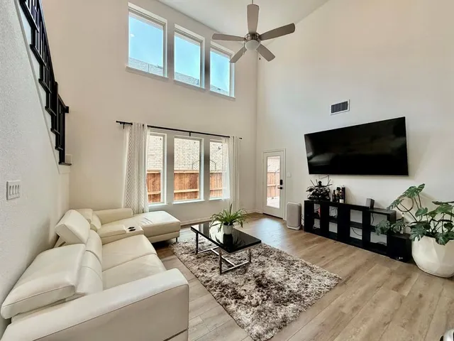 $3,200 | 2626 Bechtol Street, Garland, TX 75042