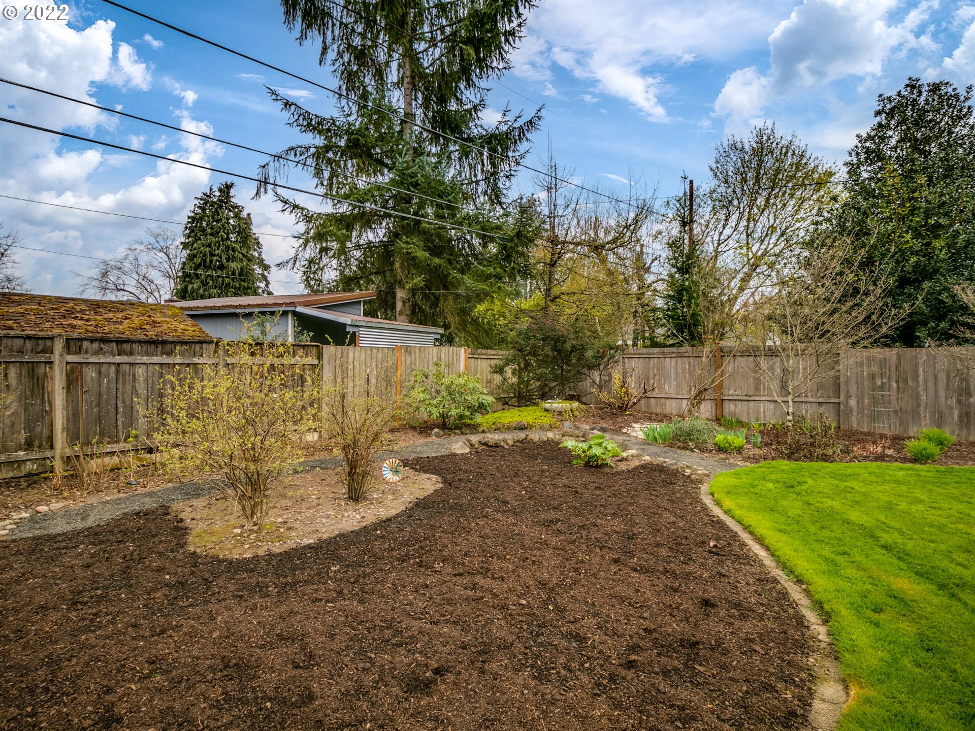 11870 Southwest Cheshire Road Beaverton, OR 97008 - Photo 12 of 21 Gallery Image 12