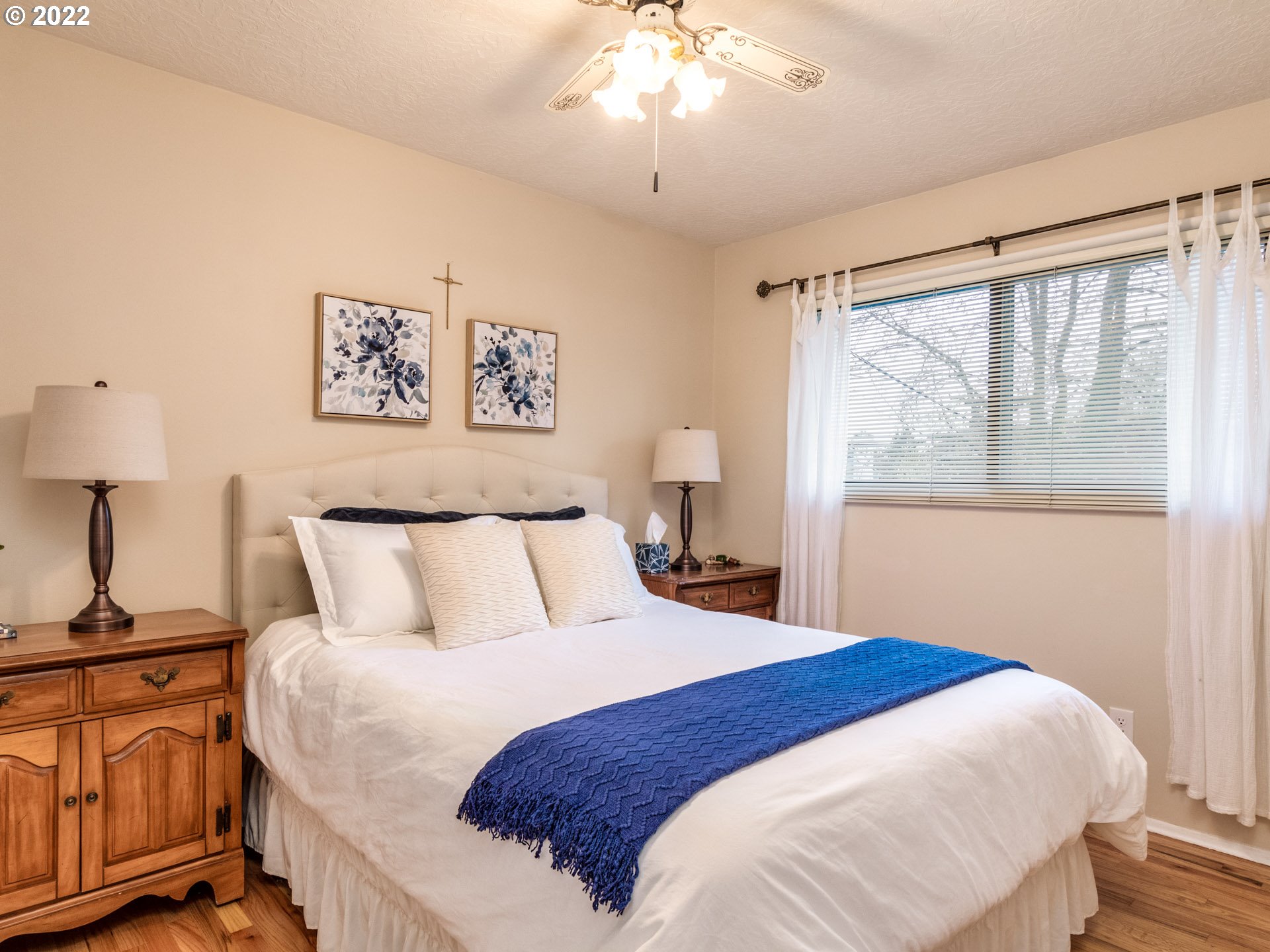 11870 Southwest Cheshire Road Beaverton, OR 97008 - Photo 13 of 21 Gallery Image 13