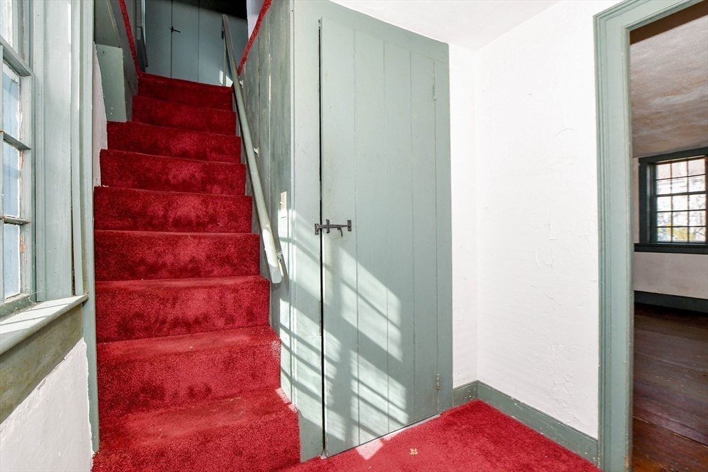 298 Front Street Marion, MA 02738 - Photo 18 of 40