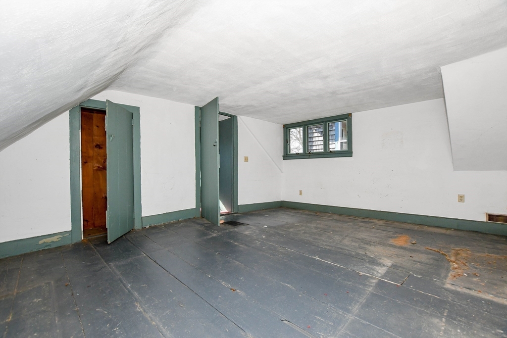 298 Front Street Marion, MA 02738 - Photo 27 of 40