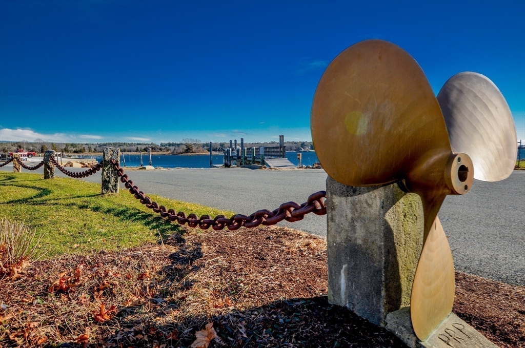 298 Front Street Marion, MA 02738 - Photo 31 of 40