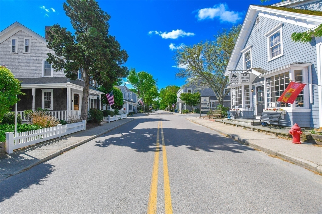 298 Front Street Marion, MA 02738 - Photo 33 of 40