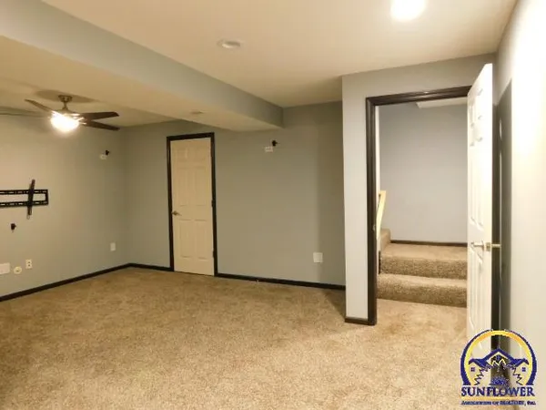 $210,000 | 104 Dakota Avenue, Holton, KS 66436