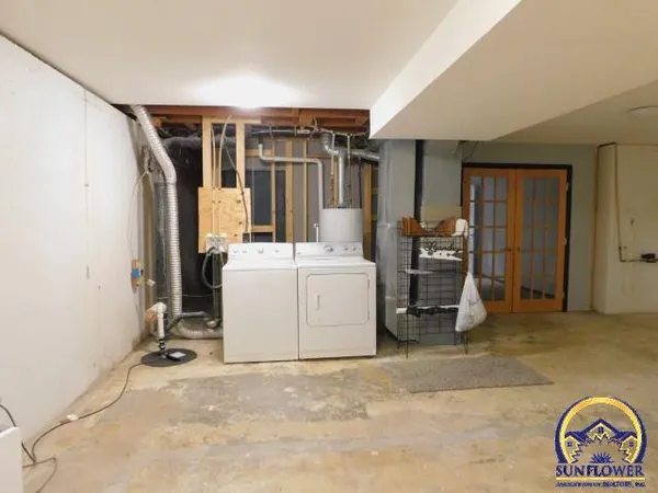 $210,000 | 104 Dakota Avenue, Holton, KS 66436