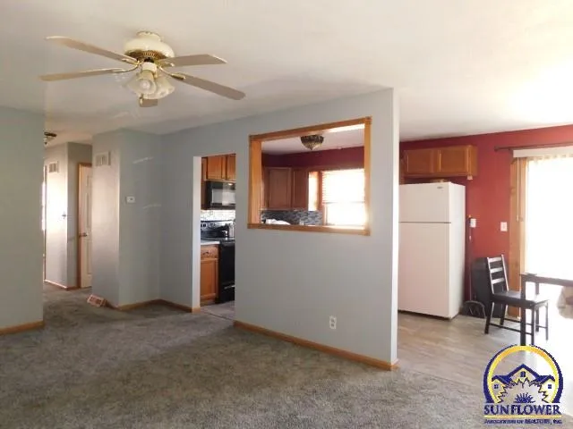 $215,000 | 104 Dakota Avenue, Holton, KS 66436