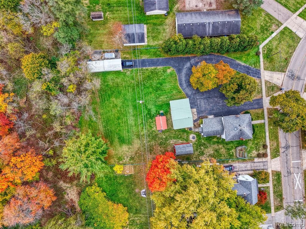 421 West Street Howell, MI 48843 - Photo 23 of 28