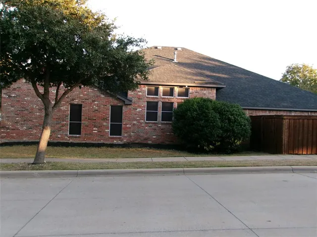 a view of a house with patio