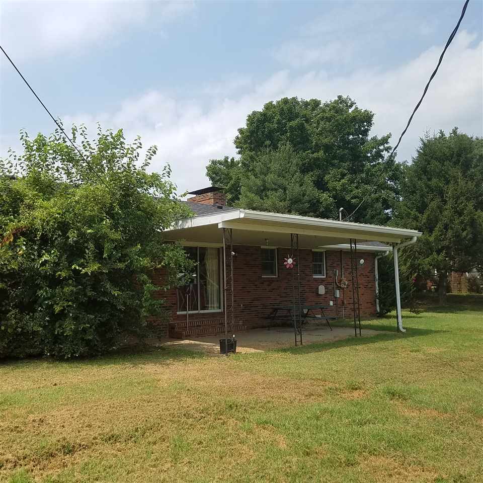 1394 Highway 359 Morganfield, KY 42437 - Photo 5 of 24