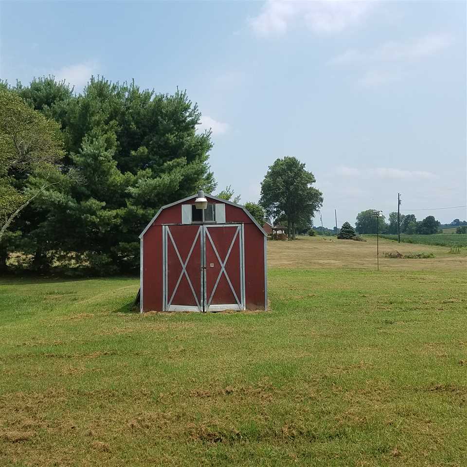 1394 Highway 359 Morganfield, KY 42437 - Photo 7 of 24