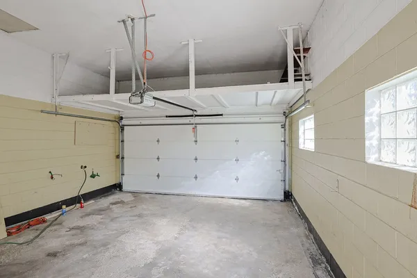 $3,400 | 475 Courtesy Lane, Des Plaines, IL 60018