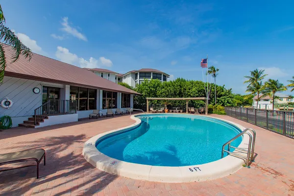 $850,000 | 88181 Old Highway, Unit F24, Islamorada, FL 33036