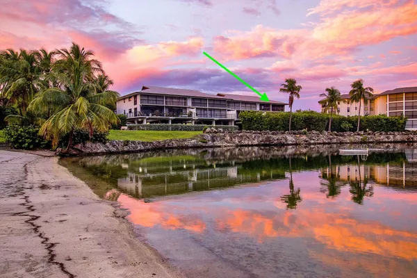 $850,000 | 88181 Old Highway, Unit F24, Islamorada, FL 33036
