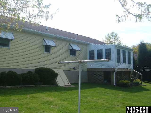 7 Narrow Road Hanover, PA 17331 - Photo 2 of 2 Gallery Image 2