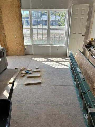 a bath room with a sink