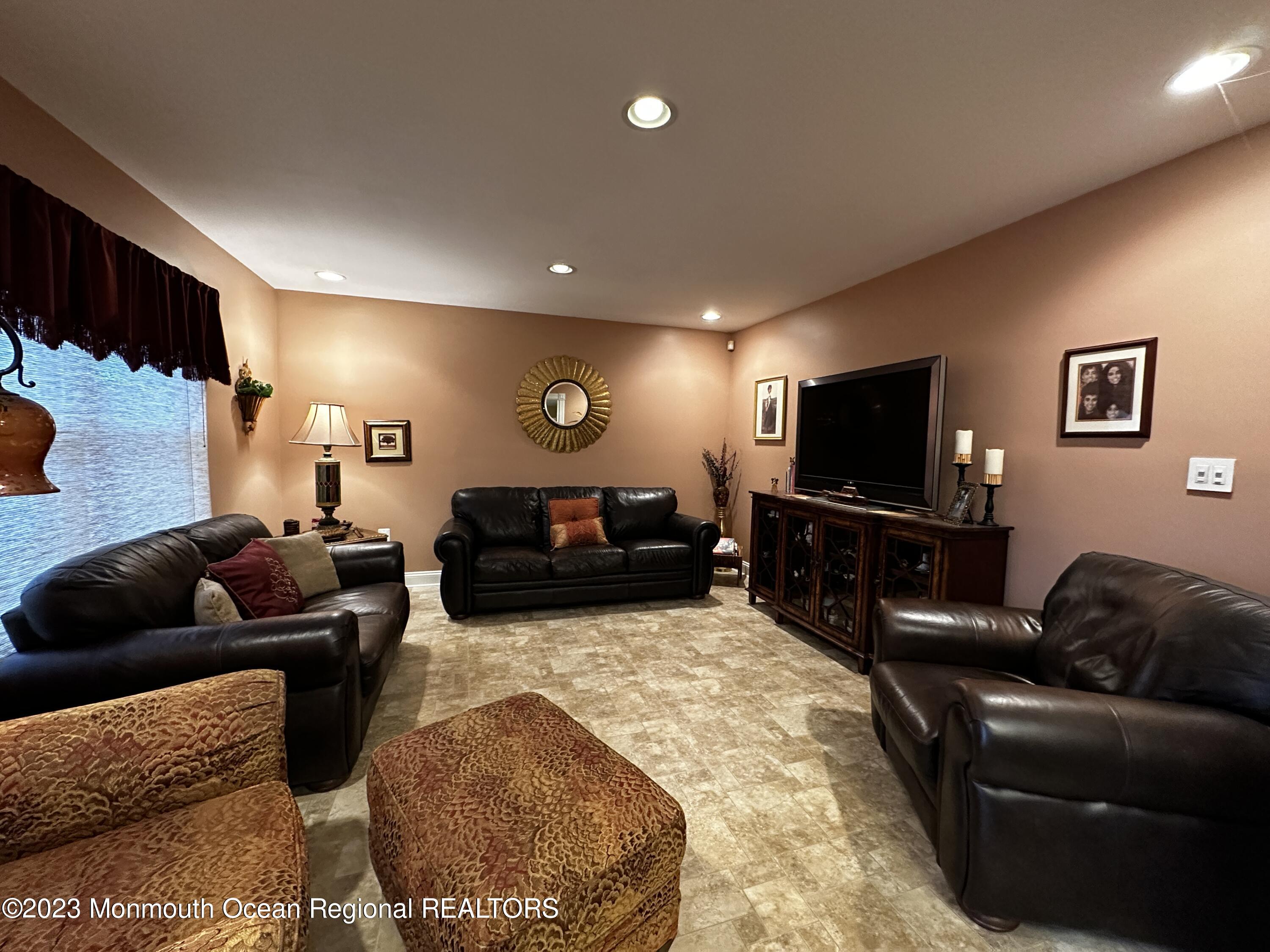 3 Stollman Street Bayville, NJ 08721 - Photo 4 of 19 IMG-3480