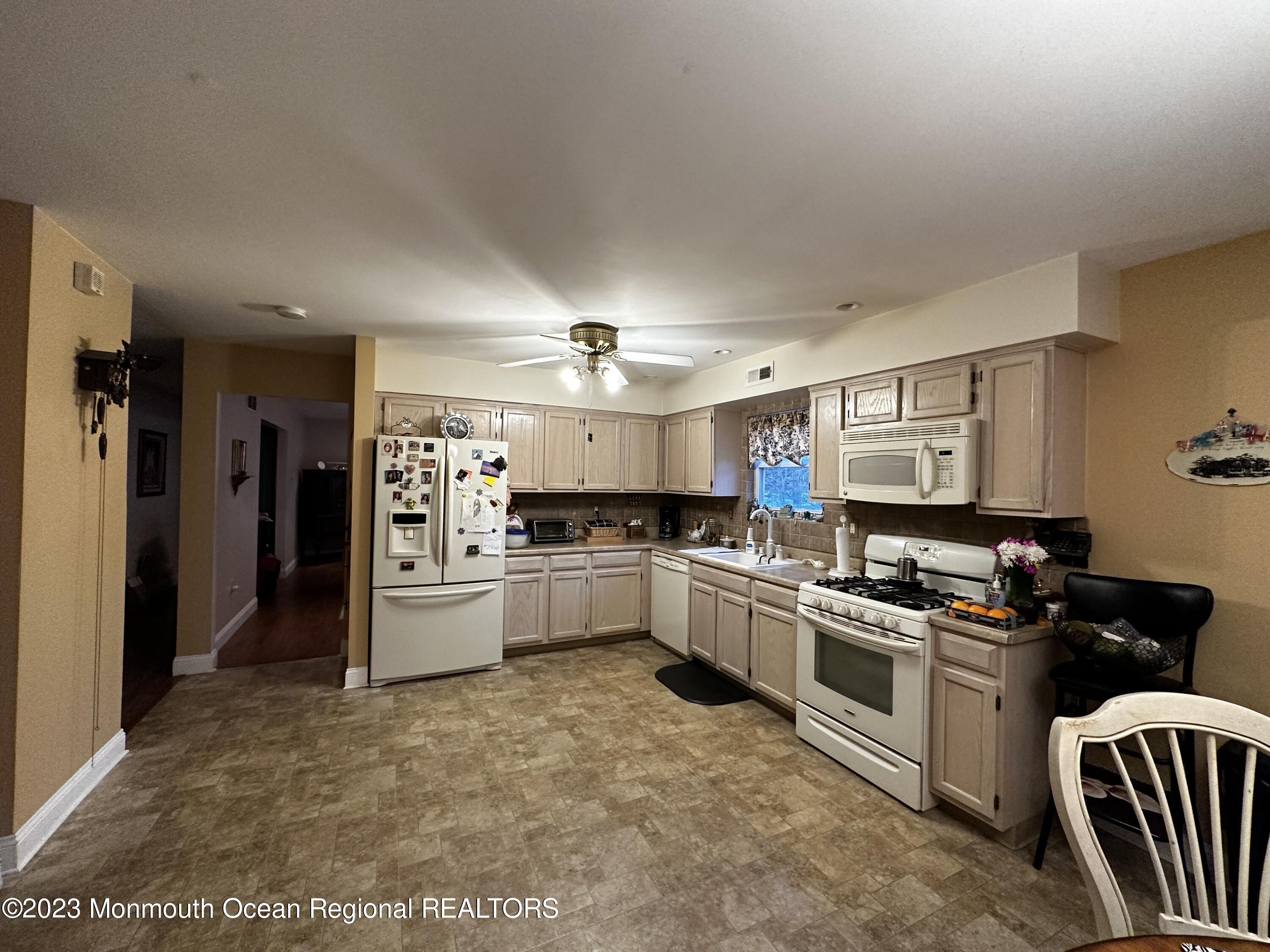 3 Stollman Street Bayville, NJ 08721 - Photo 6 of 19 IMG-3483