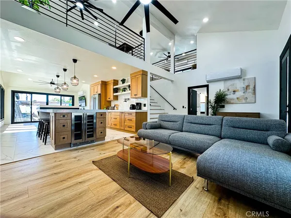 $1,269,000 | 715 North Zeyn Street, Anaheim, CA 92805