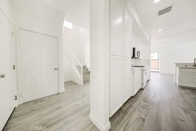 $3,900 | 8537 Thunderbird Drive, North Hills, CA 91343