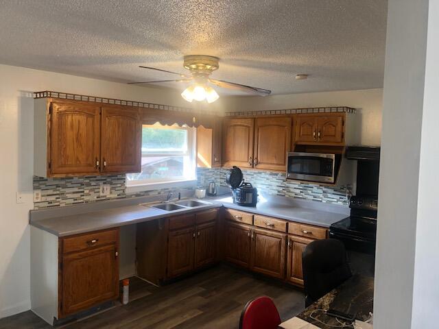 9023 Wooten Road Chattanooga, TN 37416 - Photo 2 of 6 IMG_0365