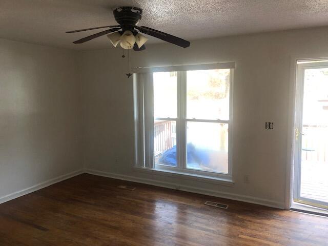 9023 Wooten Road Chattanooga, TN 37416 - Photo 4 of 6 IMG_0367