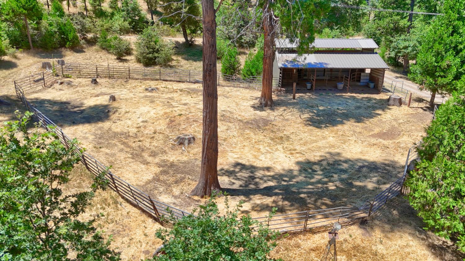 7190 Hites Cove Road Mariposa, CA 95338 - Photo 45 of 61 a view of a backyard of the house
