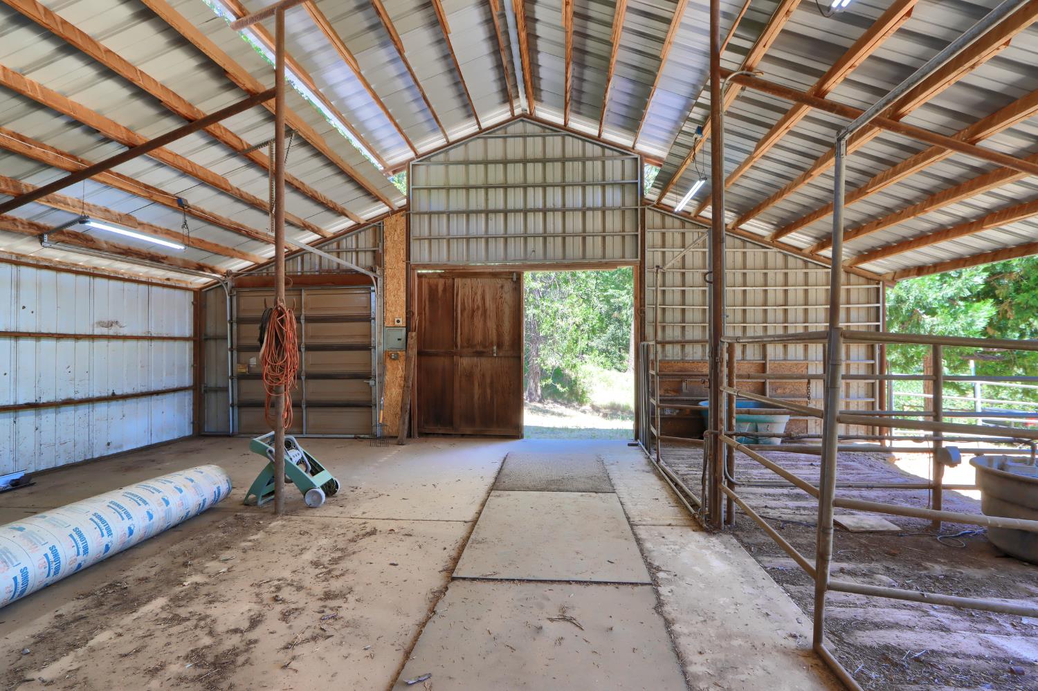 7190 Hites Cove Road Mariposa, CA 95338 - Photo 48 of 61 a view of entryway with a wooden fence