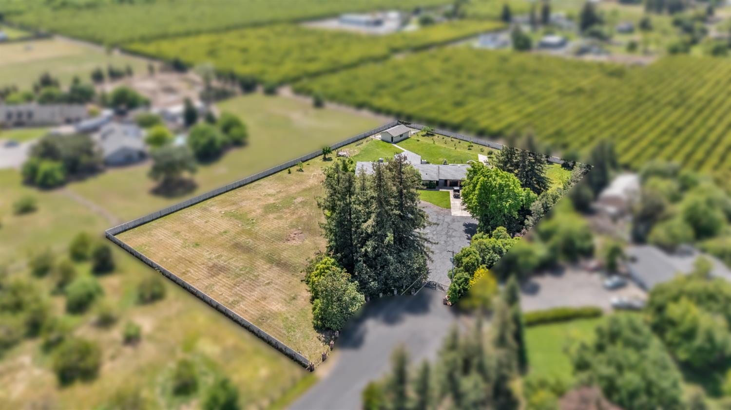 6112 Slaton Court Stockton, CA 95215 - Photo 45 of 46 a view of a lake