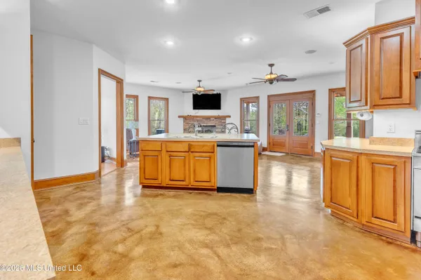 $960,000 | 3555 Fogg Road South, Hernando, MS 38632