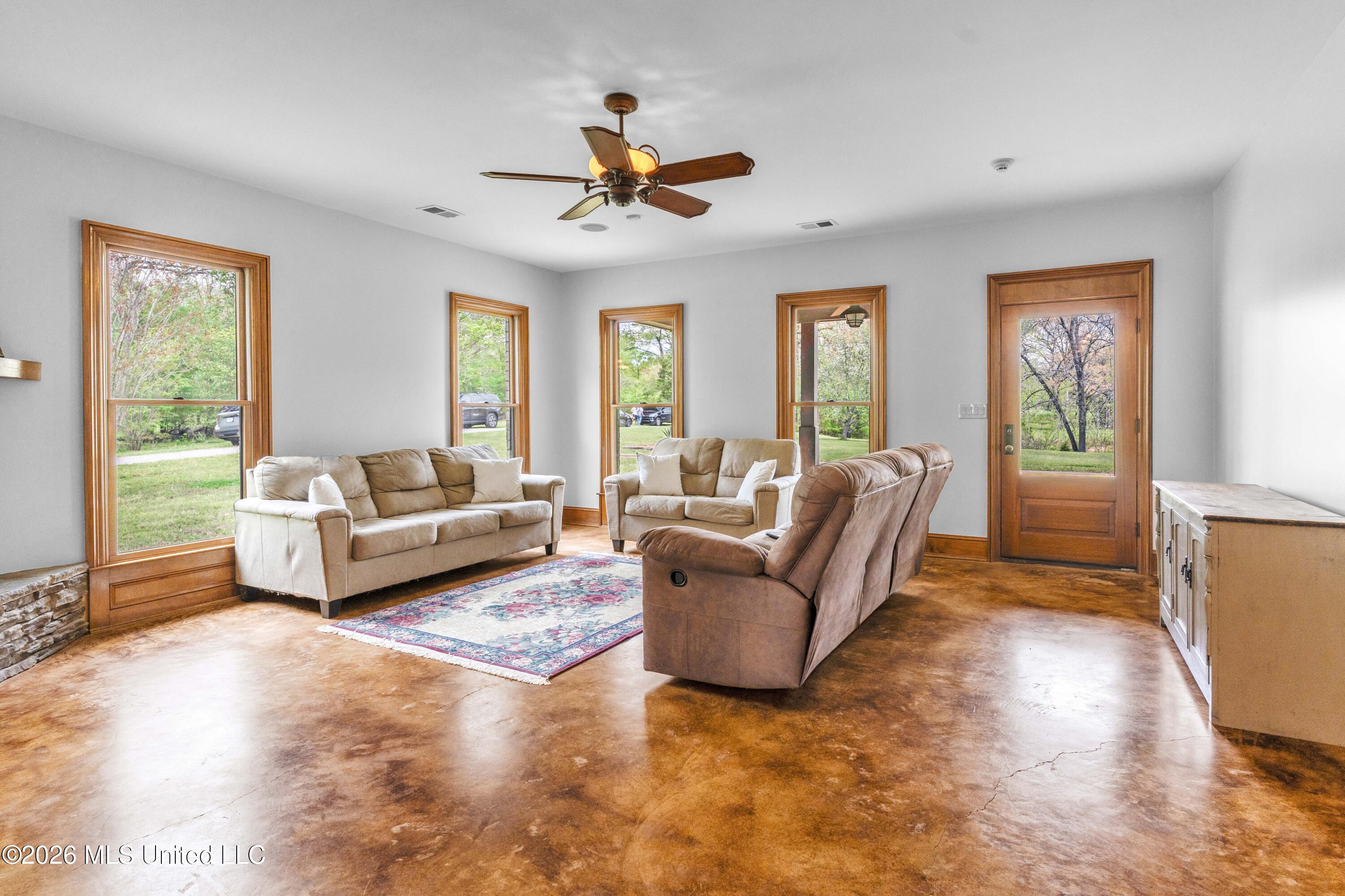 3555 Fogg Road South Hernando, MS 38632 - Photo 28 of 50 A1_00578